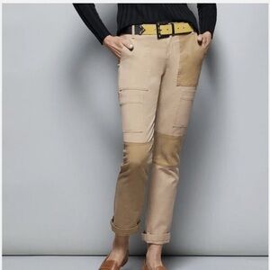 Cabi Captain Pant #4510. Size 4. Tan Caramel Beige cargo pants!